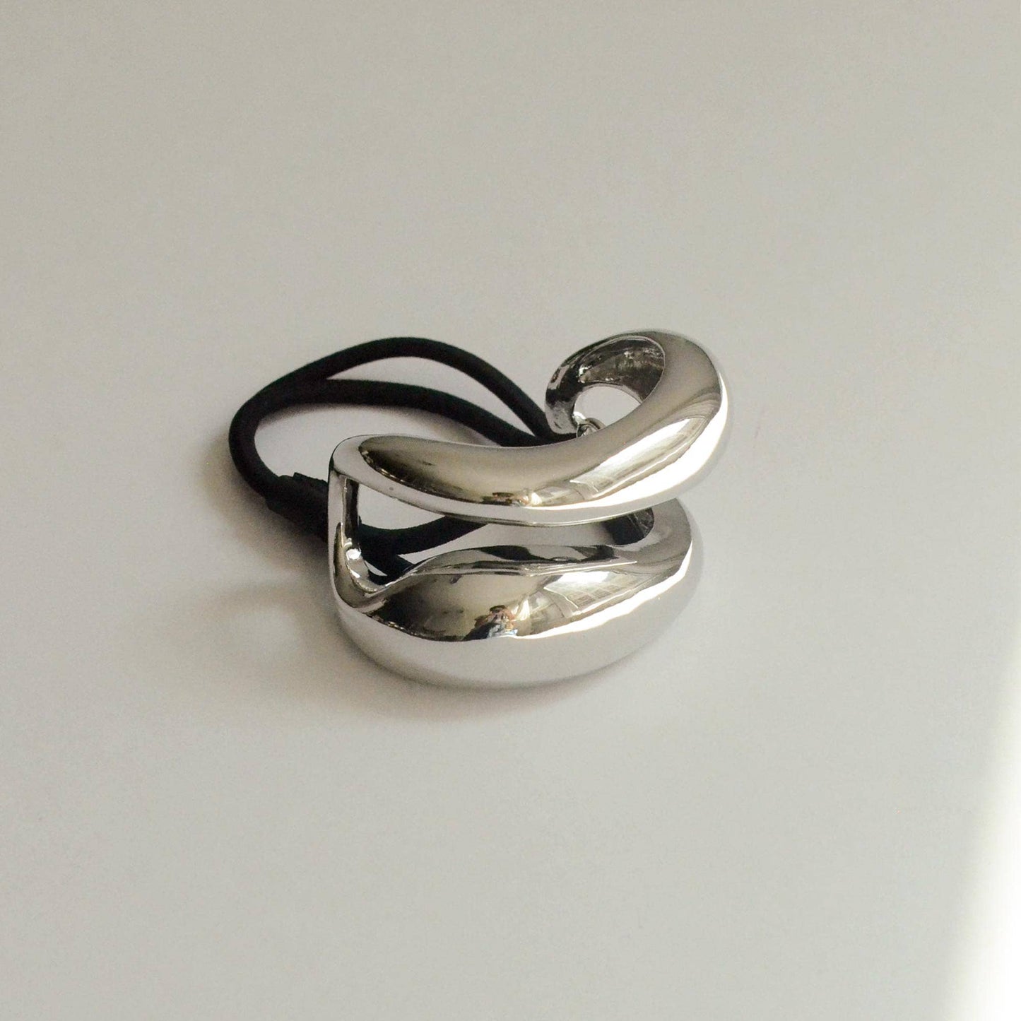 Silver Wide Sculptured Metal Ponytail Hair Tie