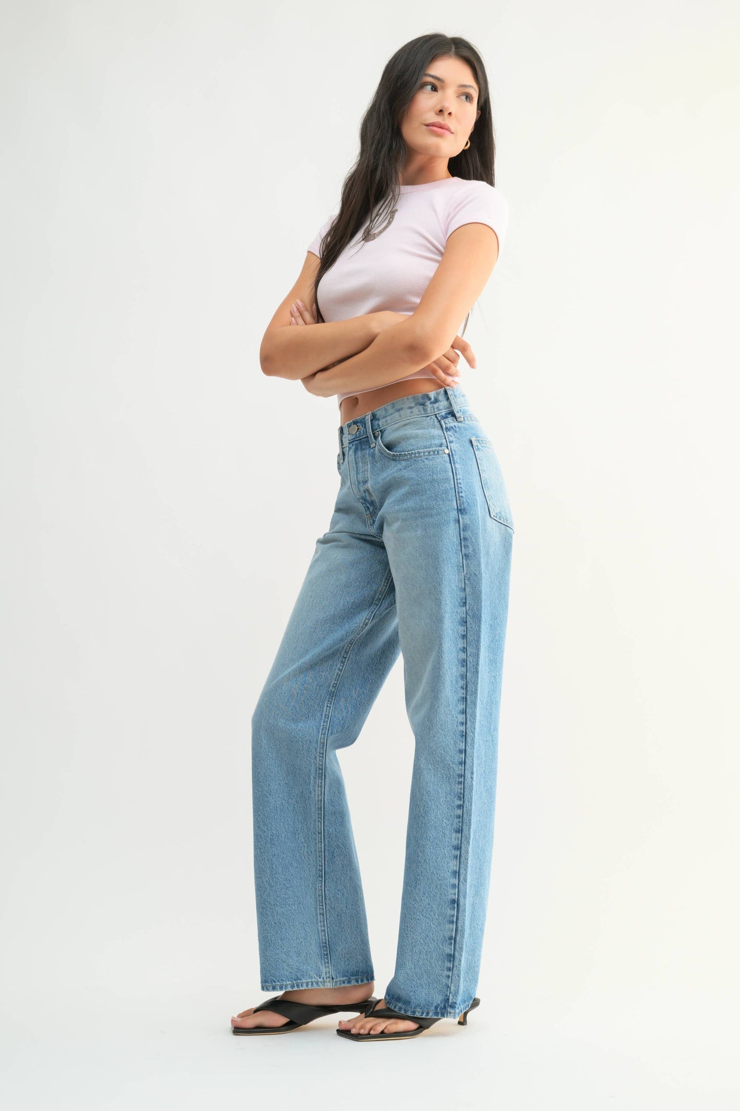 Mid Rise Light Wash Relaxed Straight Jean - 100% Cotton