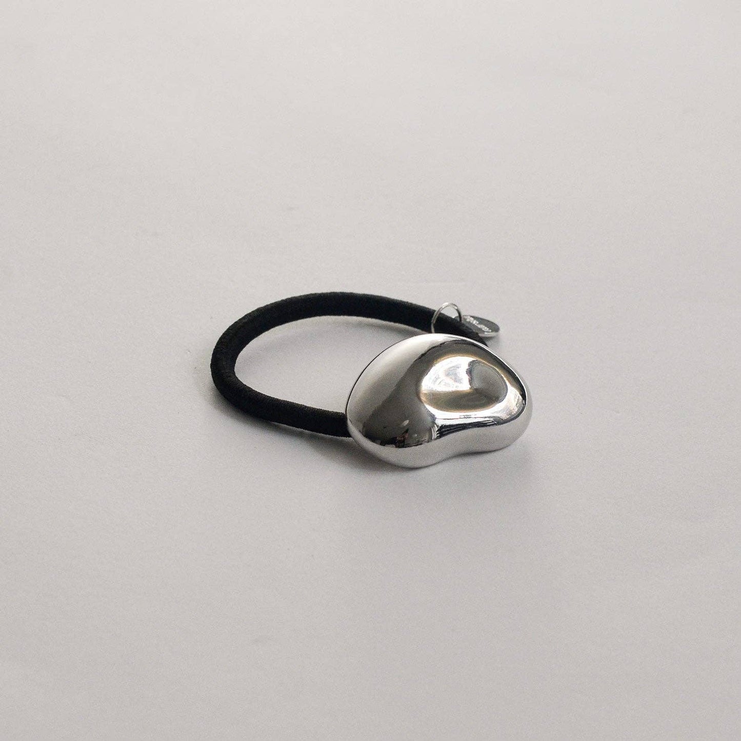 Silver Pebble-Shaped Metal Cuff Hair Tie