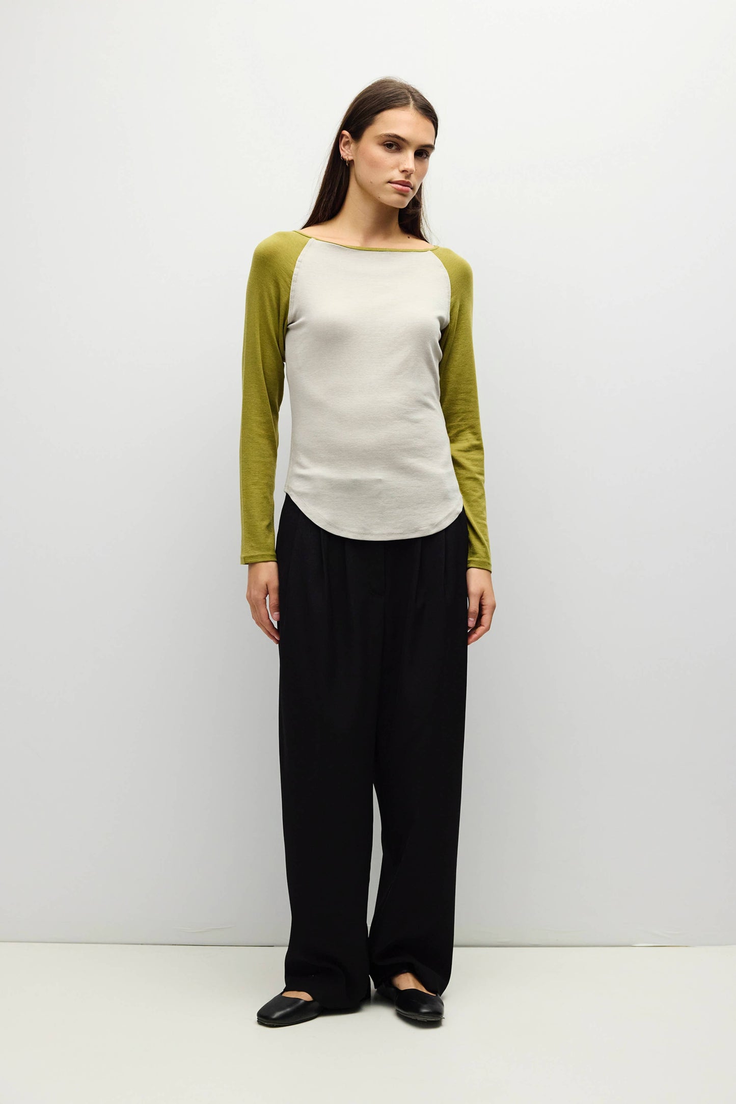 Contrast Raglan Long Sleeve Knit Top