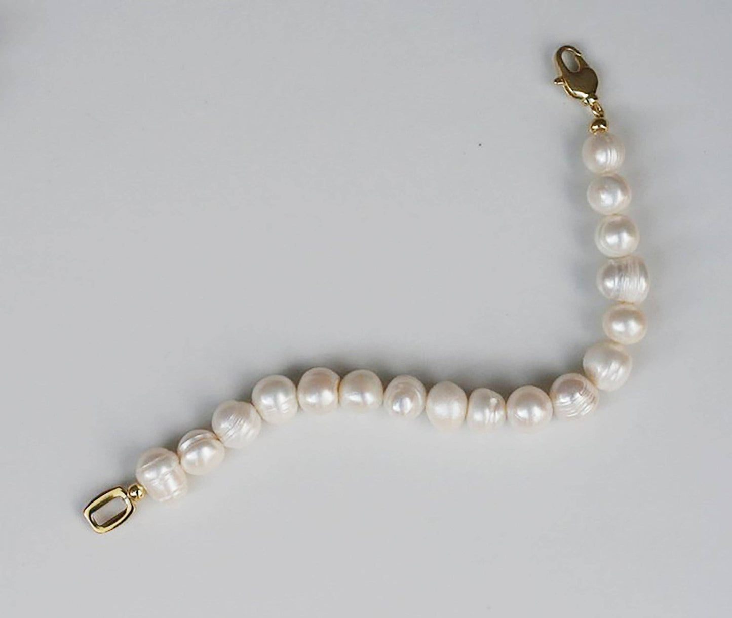 Classic Freshwater Pearl Bracelet