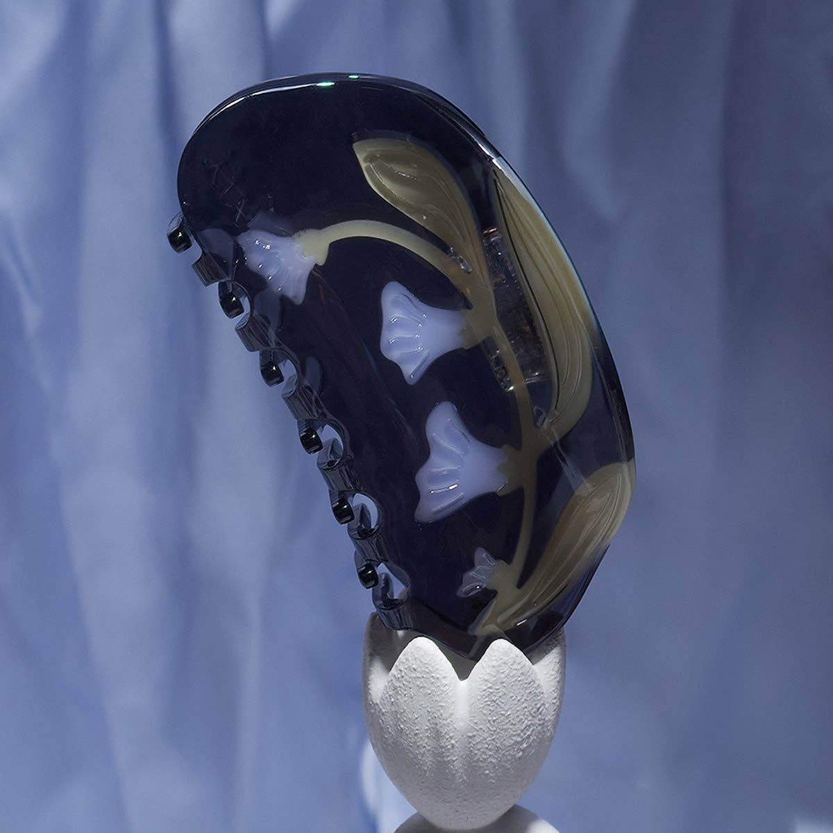 Black Moonflower Blooms Hair Claw