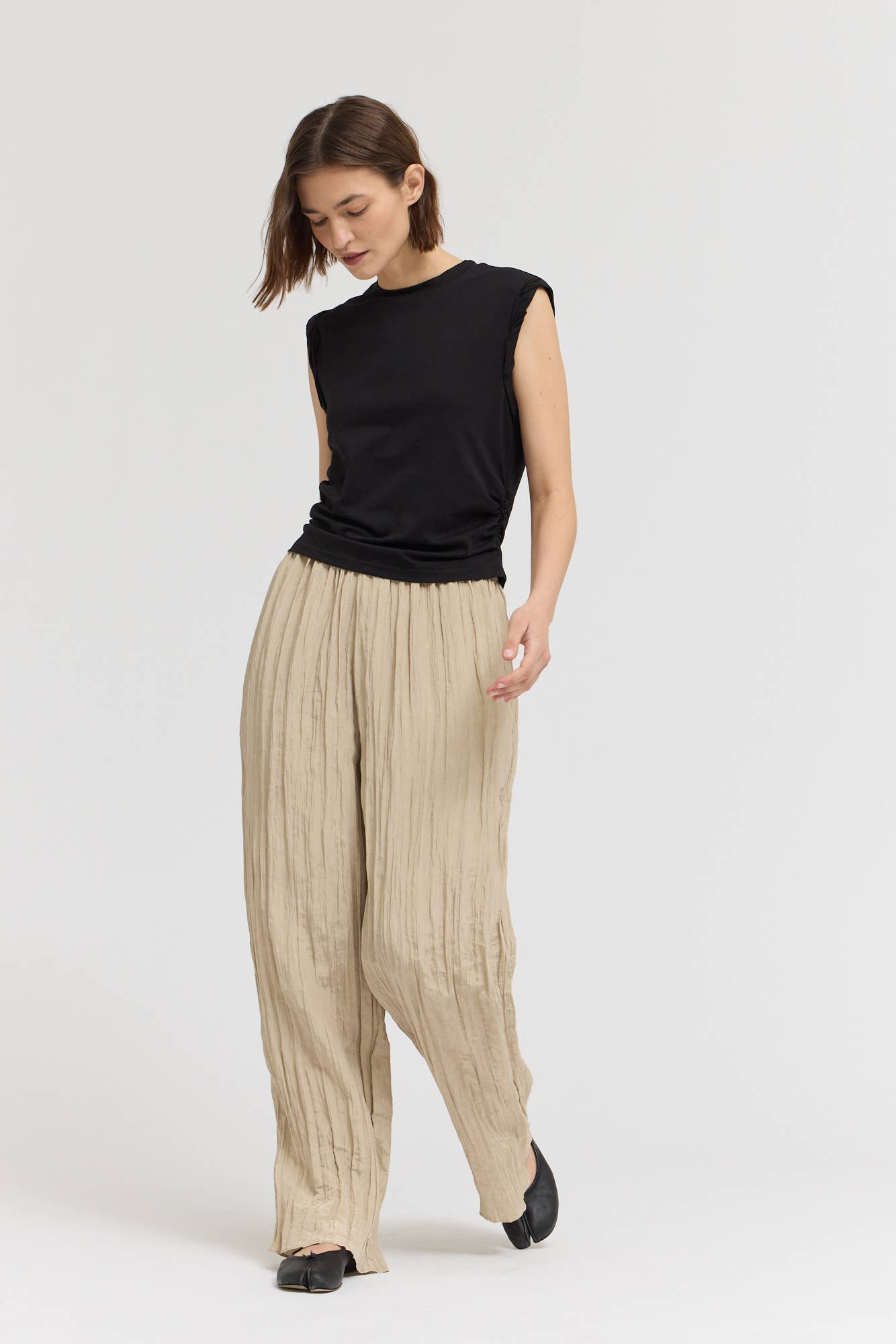 Black Twist Detail Sleeveless Top