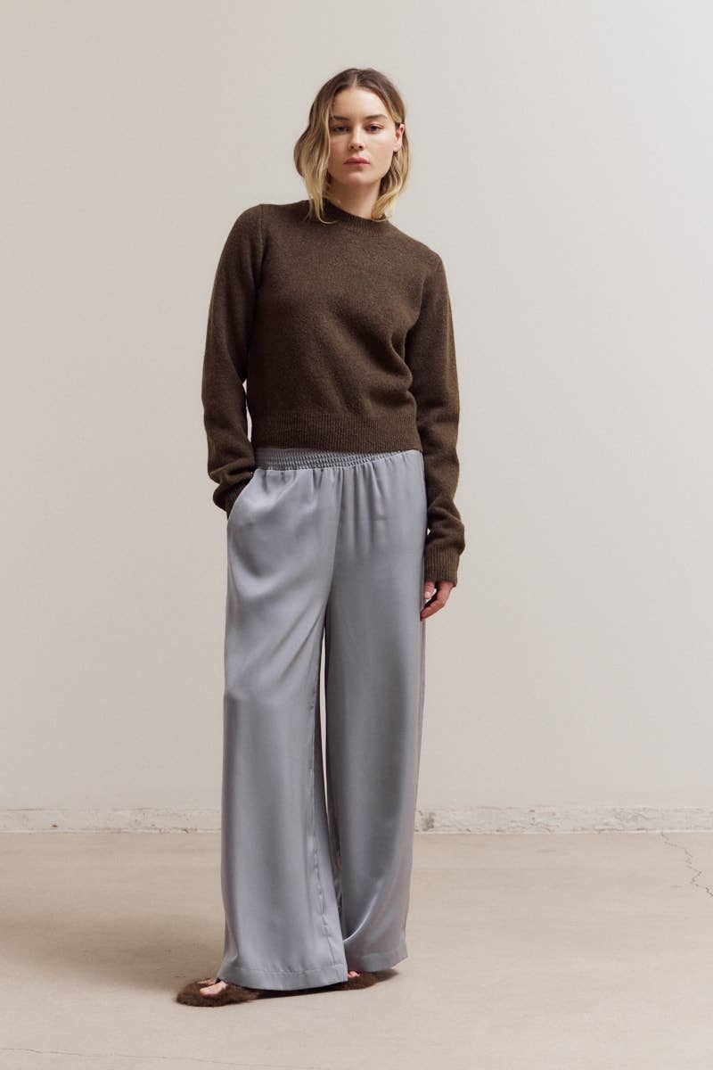 Classic Crew Neck Pullover Sweater