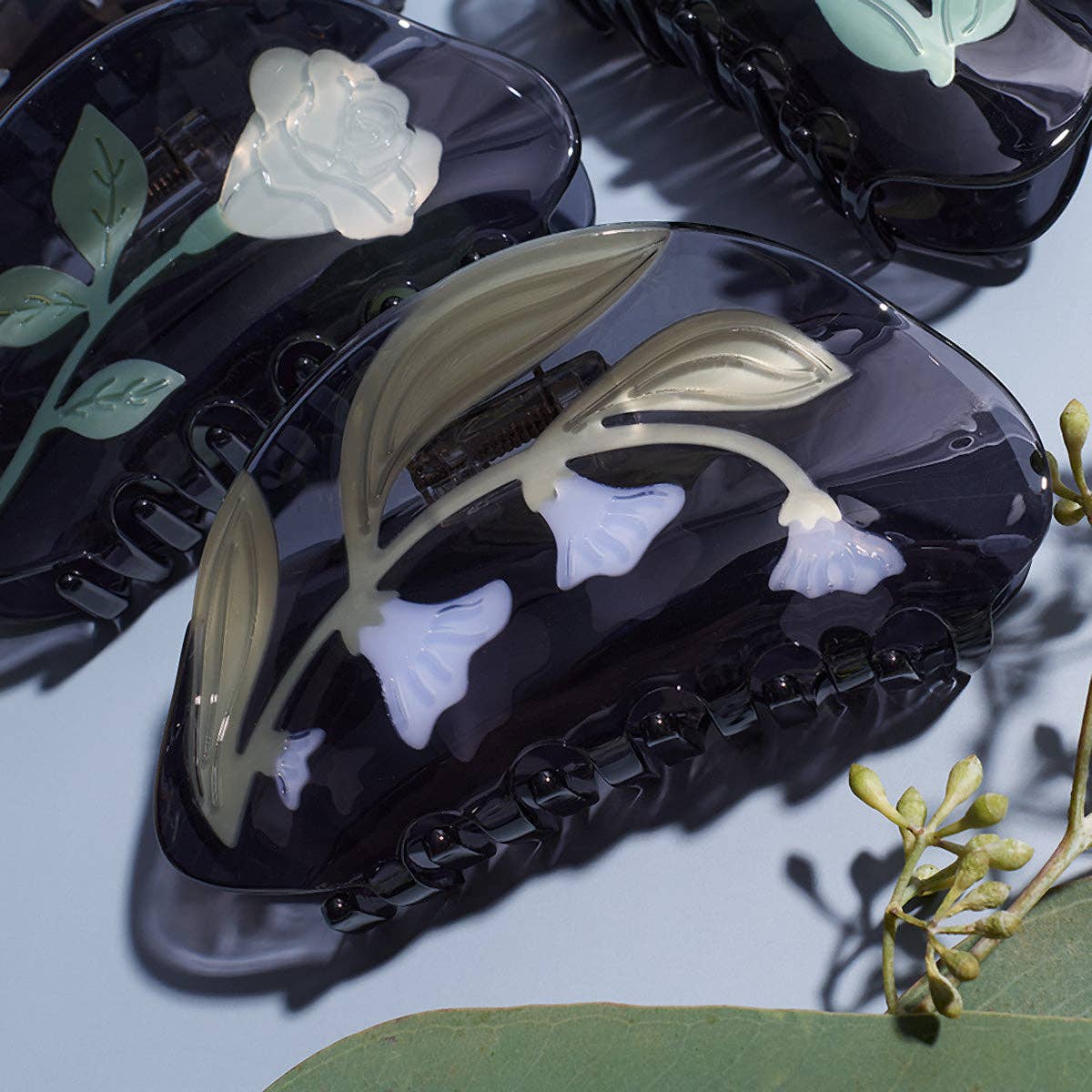Black Moonflower Blooms Hair Claw