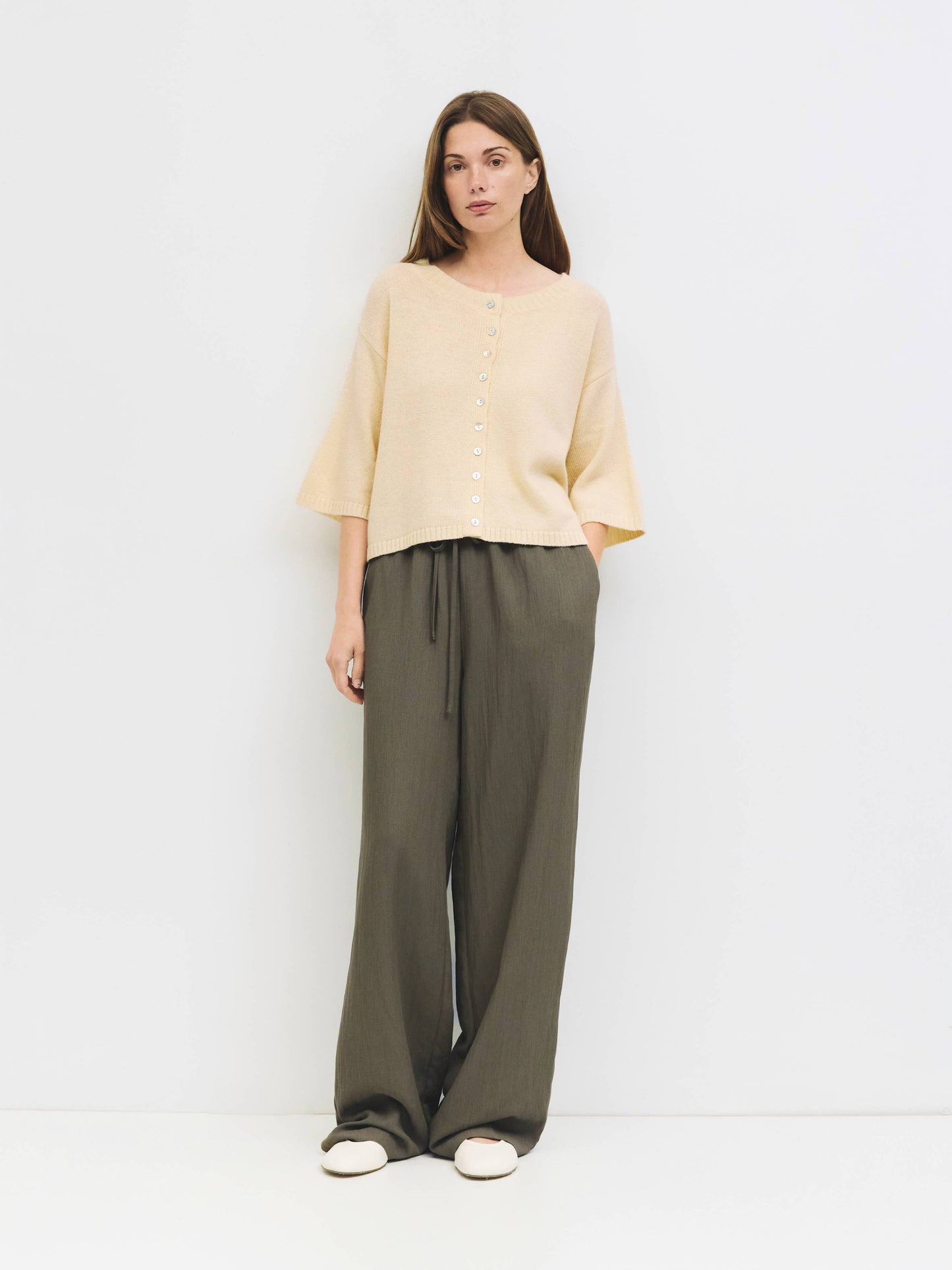 Wide Leg Crinkled Drawstring Pant