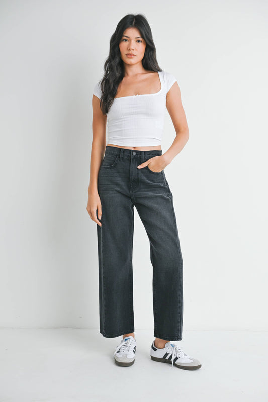 Washed Black Barrel Jean Twist