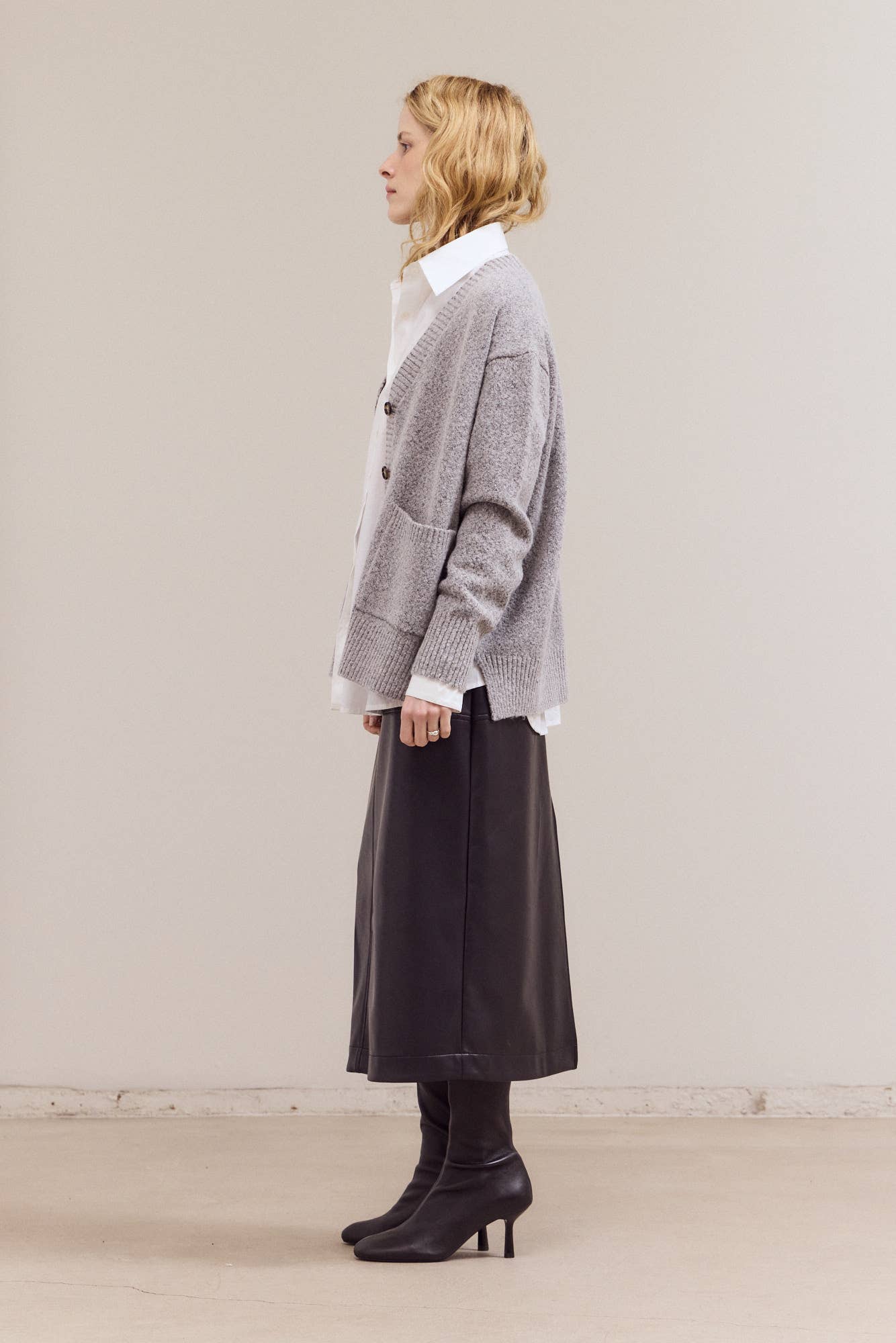 Oversized V-Neck Front Pocket Cardigan