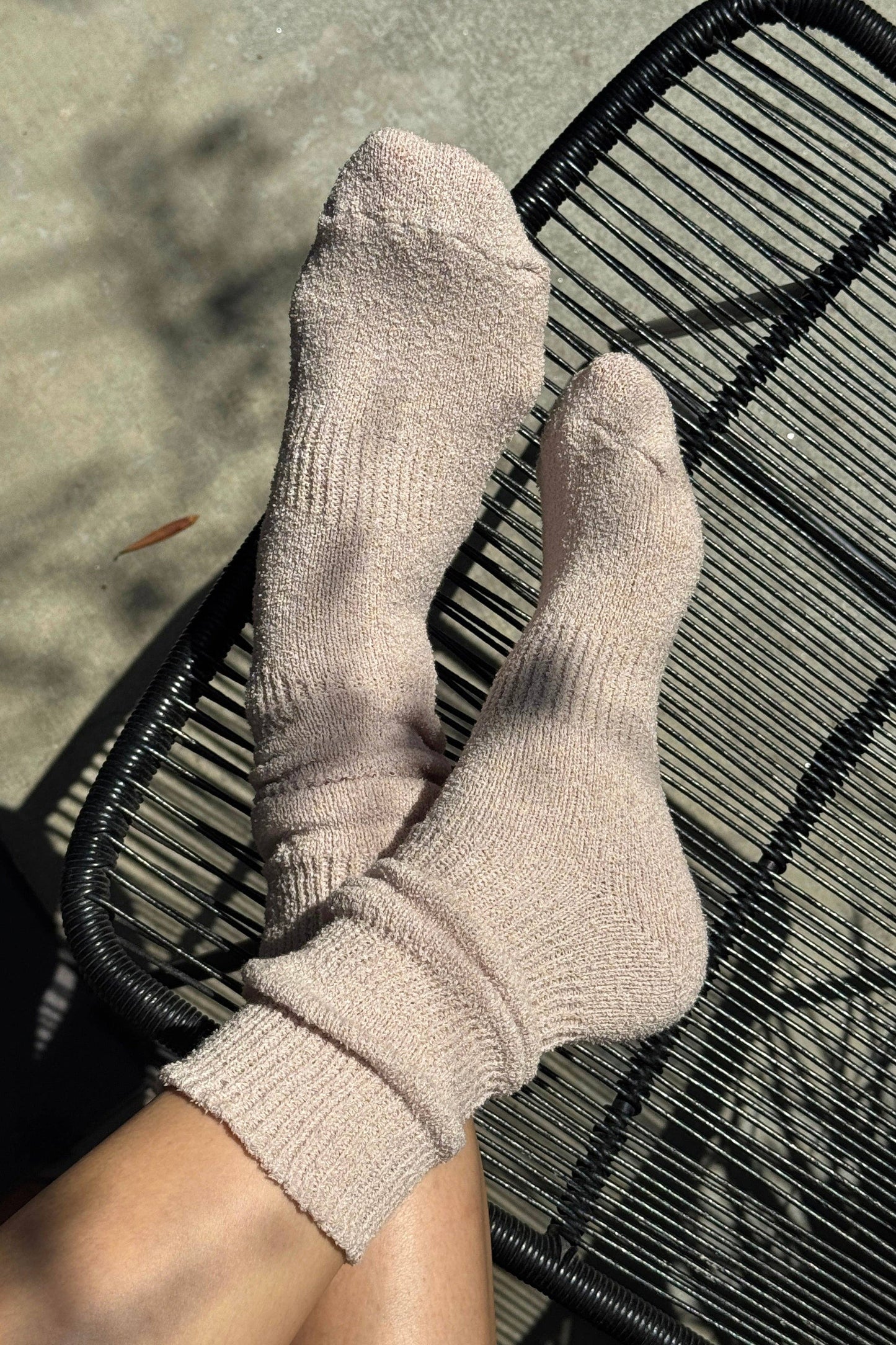 Airy Puffin Socks