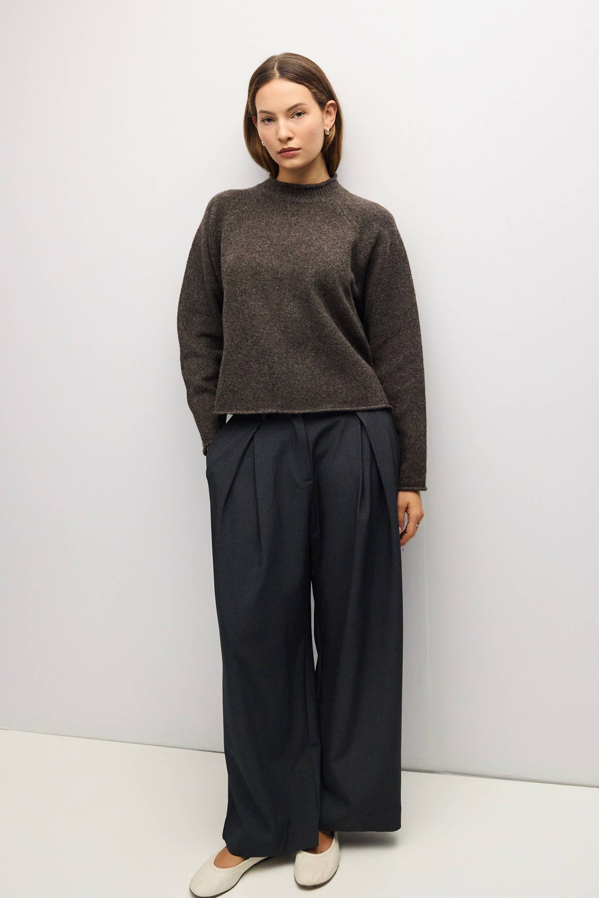Brown Rolled Neck Raglan Pullover Sweater