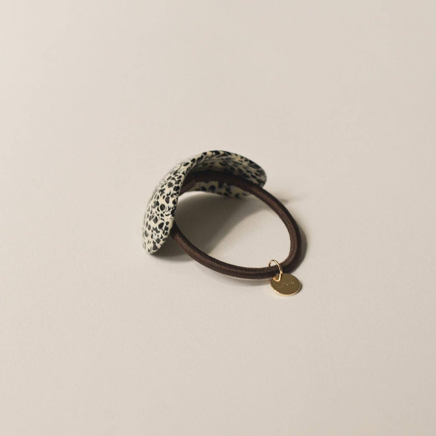 Curved Oval Resin Ponytail Hair Tie | Leopard Print