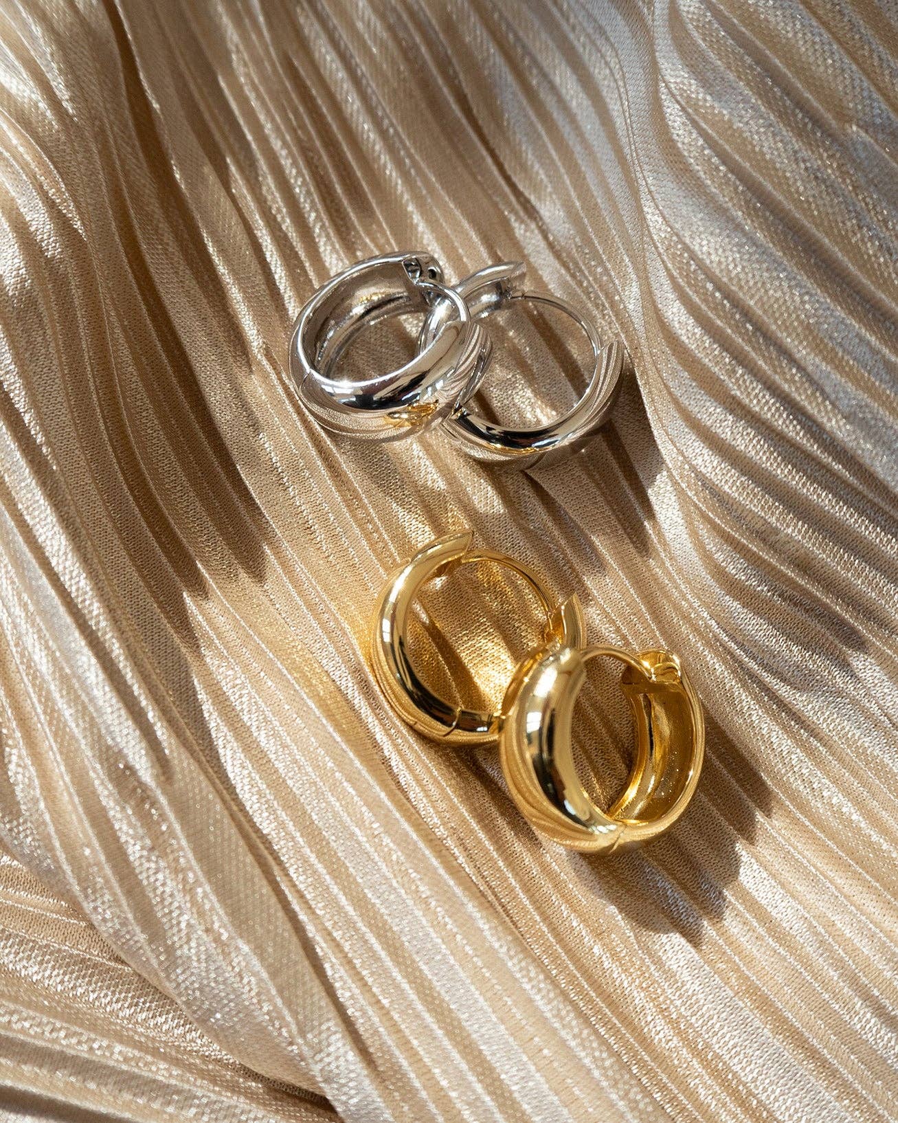 Gold Monaco Huggies